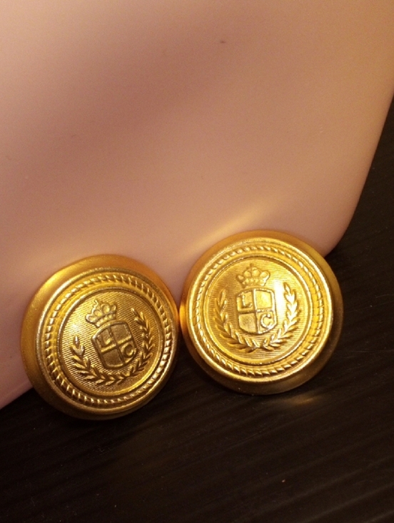 None Jewelry - Gold Crest Button-Style Earrings